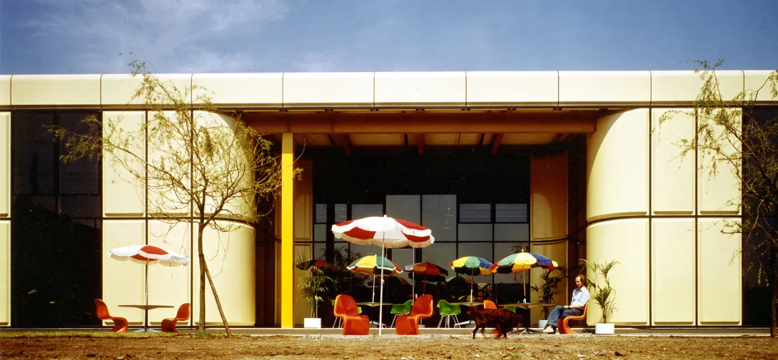 Herman Miller building at Lockbrook